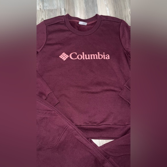 Women’s Columbia French Terry Crew Neck Sweatshirt  And Pants Set XS S - Picture 2 of 8